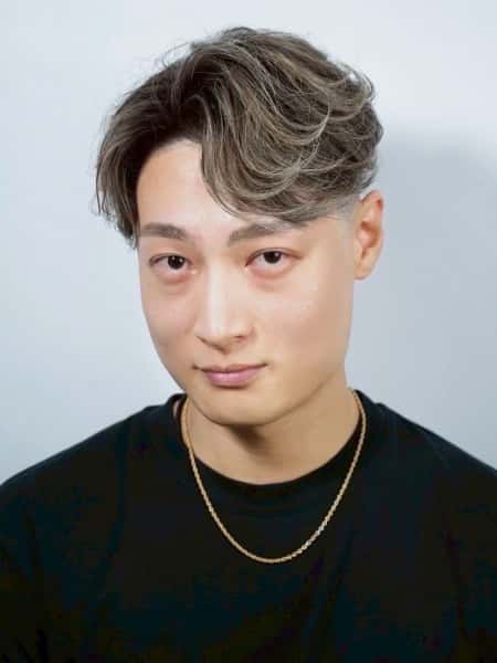 フェザーパーマで叶える軽やか爽やかメンズヘア