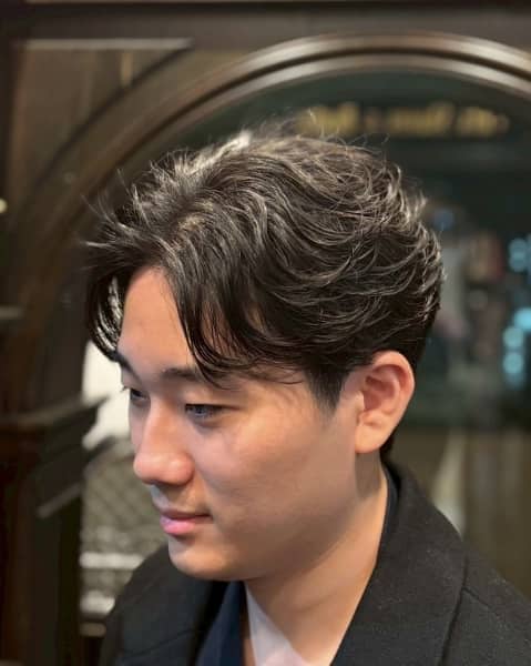 春を先取りするゆるめパーマ