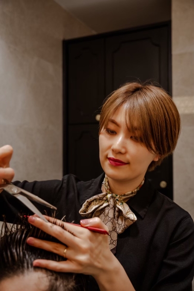 HIROGINZA PREMIUM BARBERのメンズカット｜日本式理容室で受けられるサービス