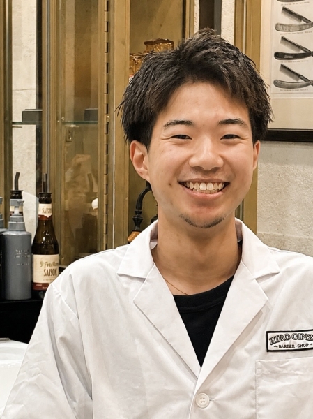餌取 啄実