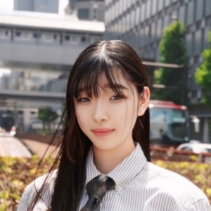 恵中真優 