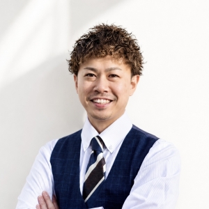山並　翼　