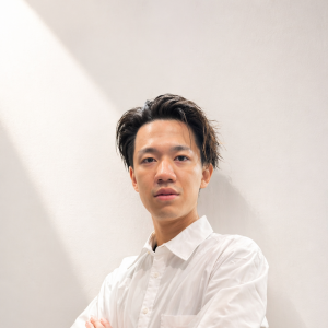 深海　真太郎