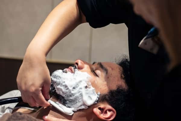 Premium shaving 